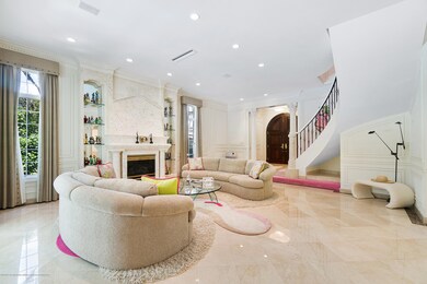 256_Everglades_Avenue_06
