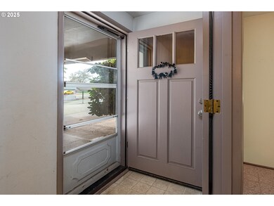 1370 Corum Ave, Eugene, OR 97401 - photo 6