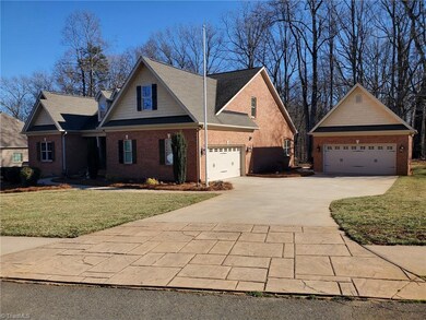 144 Glen Brooke Ln, King, NC 27021 - photo 2