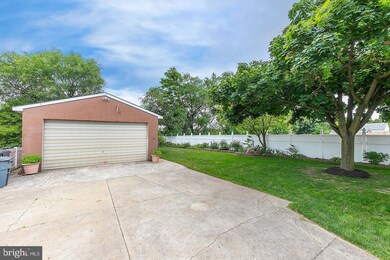 573 Mantua Ave, Paulsboro, NJ 08066 - photo 7