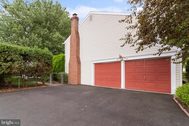 15 Braintree Common, Feasterville Trevose, PA 19053 - photo 4
