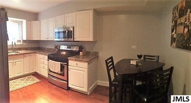 Photo 6