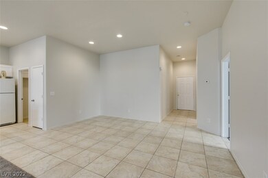 Brand new carpet, freshly painted one story home o