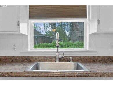 3029 Garfield St, Longview, WA 98632 - photo 6