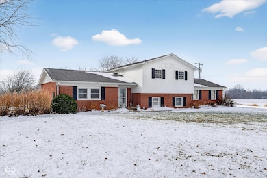 6433 W State Road 47, Thorntown, IN 46071 - photo 2