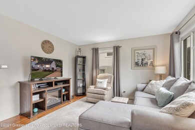 1922 Victor Ave, Lansing, MI 48910 - photo 6