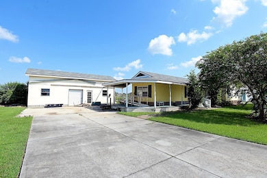 204 Ledet Dr, Thibodaux, LA 70301 - photo 2