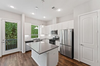 5610 Patrick St unit H, Houston, TX 77076 - photo 7