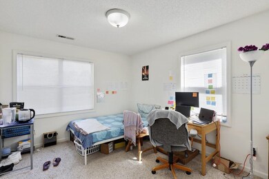 1440 Collegeview Ave unit 202, Raleigh, NC 27606 - photo 5