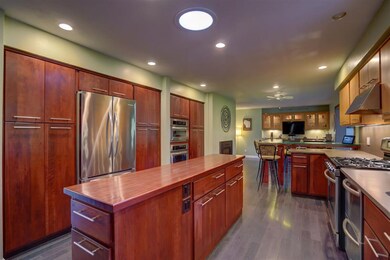 5607 Rolene Ct, Fitchburg, WI 53575 - photo 5