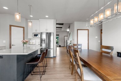 3832 Bower Creek Rd, de Pere, WI 54115 - photo 6