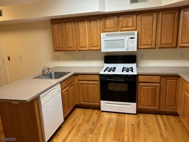 900 South Ave unit 8, Plainfield, NJ 07062 - photo 2