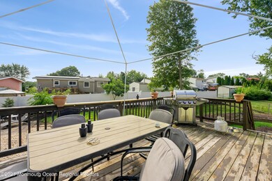 07_12BUTTONWOODDRIVE_2011_HiRes