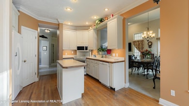 6138WLONGVIEW15