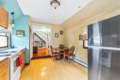 41 Highland St, Newton, NH 03858 - photo 2