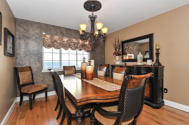 12 Red Cedar Ln, Staten Island, NY 10309 - photo 5