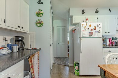 6200 Beulah Church Rd, Louisville, KY 40228 - photo 6