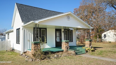 2118 N Street Charles Ave, Joplin, MO 64801 - photo 2