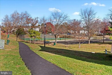 2076 Bowline Loop, Woodbridge, VA 22192 - photo 6