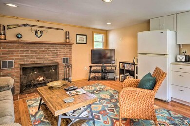 18 Shawangunk Dr, Kerhonkson, NY 12446 - photo 2