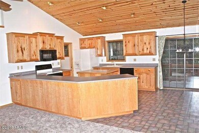 Kitchen12
