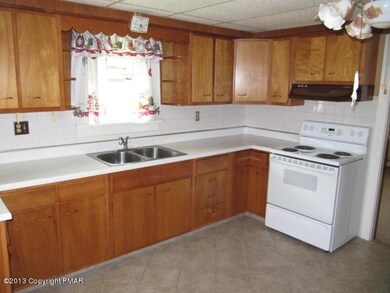 1905 Lower Smith Gap Rd, Kunkletown, PA 18058 - photo 7