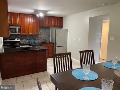 642 Burlington Ct, Edgewood, MD 21040 - photo 5