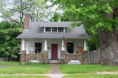 441 5th Street Face Image
