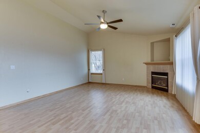 13-web-or-mls-3328 SW Indian Place-13