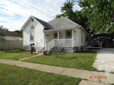 718 Alton St, Bicknell, IN 47512 - photo 3