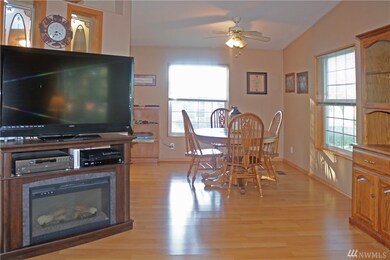 6989 Hannegan Rd, Lynden, WA 98264 - photo 4