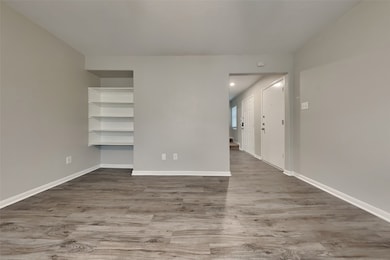 16730 N Bob White Dr, Conroe, TX 77385 - photo 2