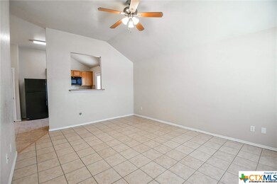 1102 Leah Dr, Troy, TX 76579 - photo 5