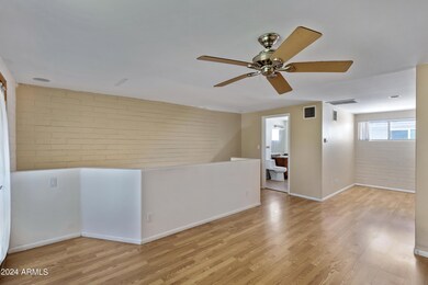 2021 S Granada Dr unit 10, Tempe, AZ 85282 - photo 4