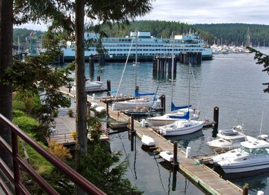 241 Warbass Way unit A-301, Friday Harbor, WA 98250 - photo 2