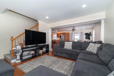 21006 Annapolis St, Dearborn Heights, MI 48125 - photo 7