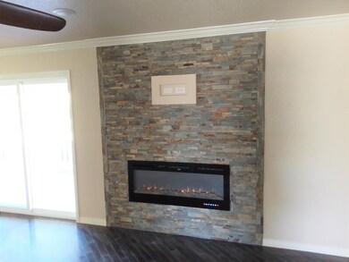 10111 Woodway Dr, El Paso, TX 79925 - photo 5