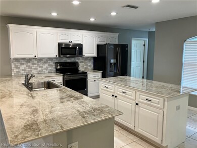 120 Huntley Ct, Lake Placid, FL 33852 - photo 2