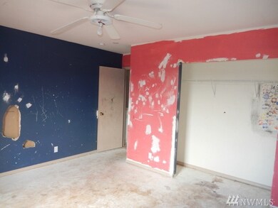 309 Cloud St NW, Orting, WA 98360 - photo 5