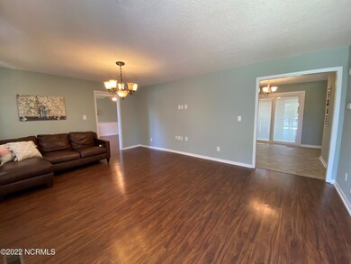 106 Lionel Ave, Jacksonville, NC 28540 - photo 3