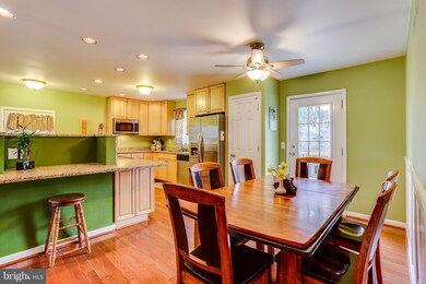 5916 Oklahoma Rd, Sykesville, MD 21784 - photo 6