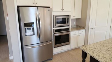 French door refrigerator