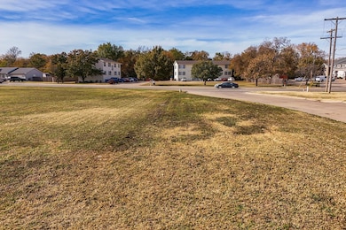 1+/- Acre on Marcella & Huehl, Salina, KS 67401 - photo 6