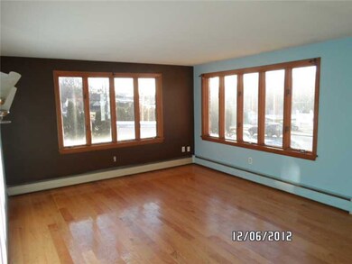 1354 Mendon Rd, Woonsocket, RI 02895 - photo 7