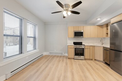 1634 W Howard St unit 310, Chicago, IL 60626 - photo 3