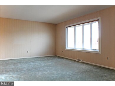 8925 Ashton Rd, Philadelphia, PA 19136 - photo 4