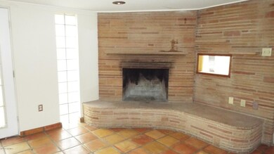 5332 E 8th St, Tucson, AZ 85711 - photo 6