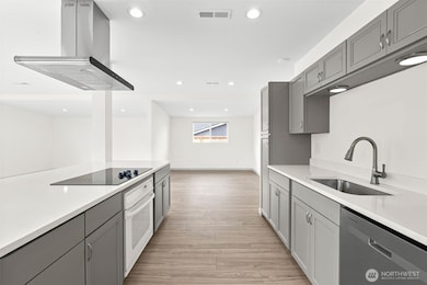 7203 126th St E, Puyallup, WA 98373 - photo 5