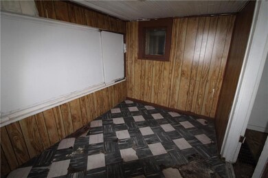 1910 Arrow Ave, Anderson, IN 46016 - photo 7