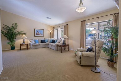 Living Room, Flex space